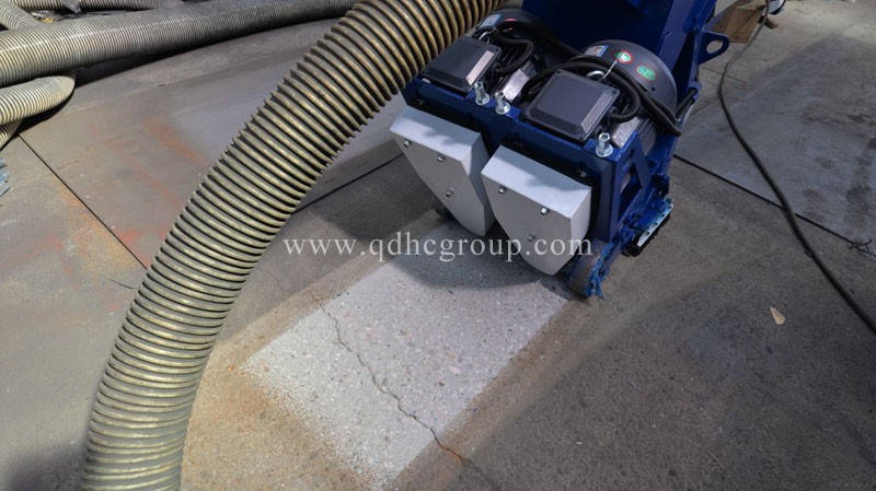 便攜式移動拋丸機施工現(xiàn)場 便攜式移動拋丸機施工現(xiàn)場